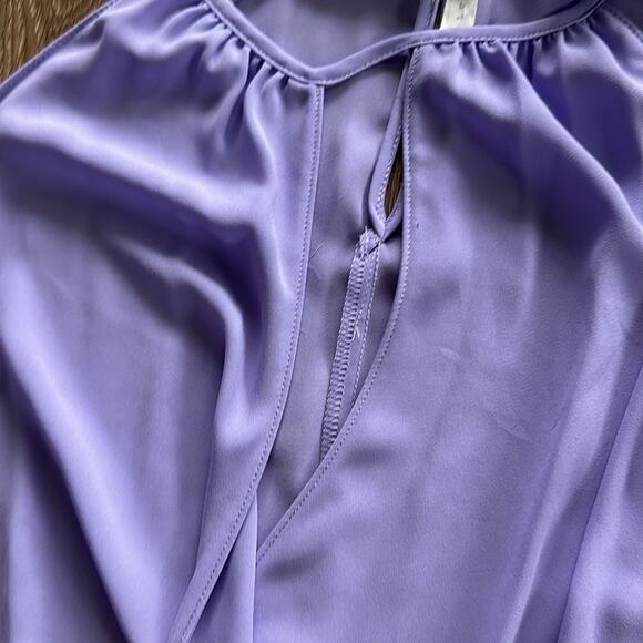 NWT Lush High Neck Key Hole Tank Top - Picture 3 of 5